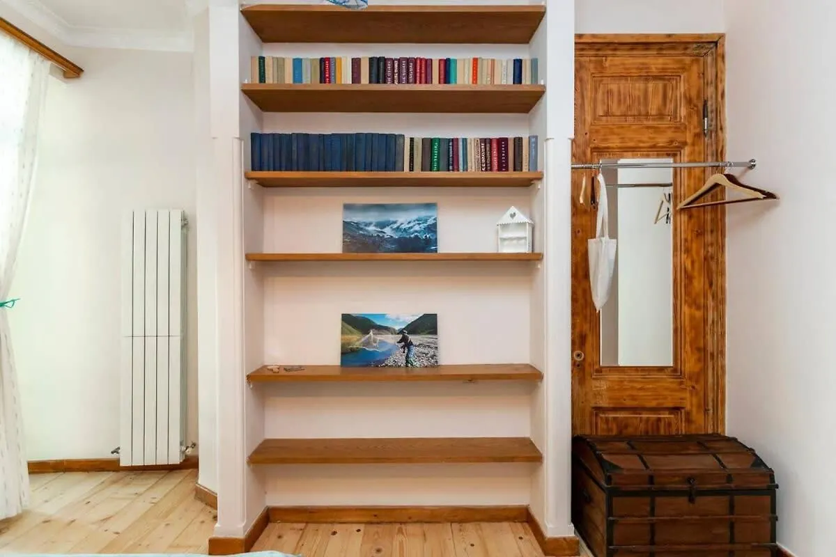 Colorful Apt W A Furnished Terrace 2 Min From Rustaveli Avenue Tbilisi Georgia